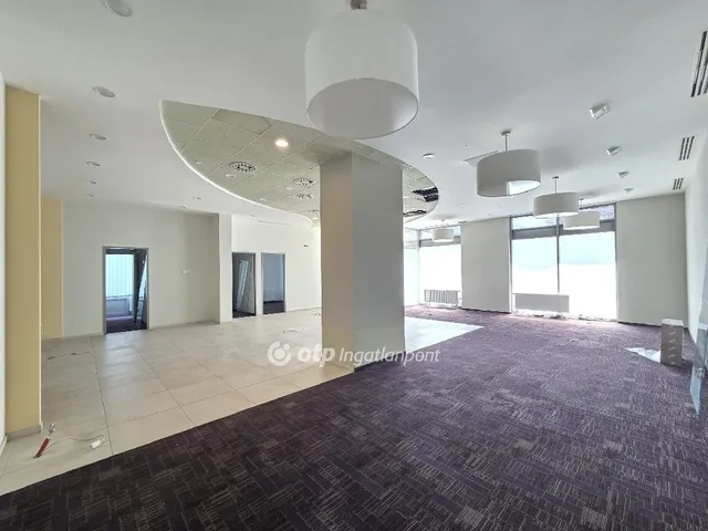 Eladó kereskedelmi és ipari ingatlan Budapest XX. kerület 222 nm