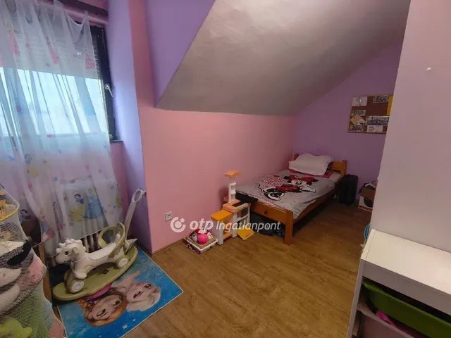 Eladó ház Gárdony, Dinnyés 172 nm