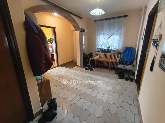 Eladó ház Gárdony, Dinnyés 172 nm