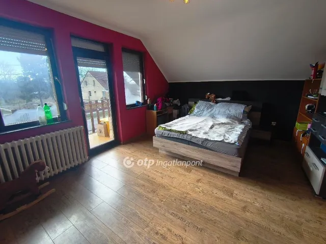 Eladó ház Gárdony, Dinnyés 172 nm