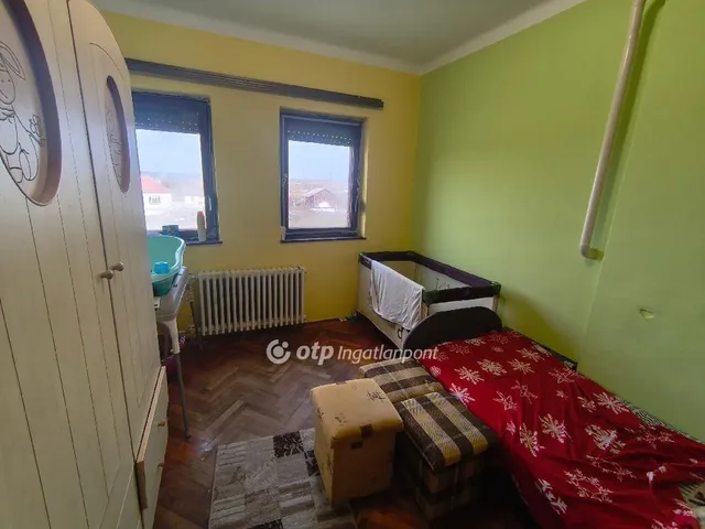 Eladó ház Gárdony, Dinnyés 172 nm