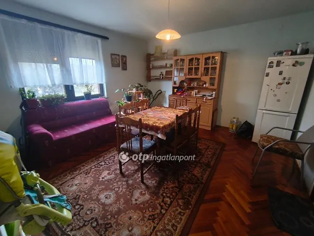 Eladó ház Gárdony, Dinnyés 172 nm