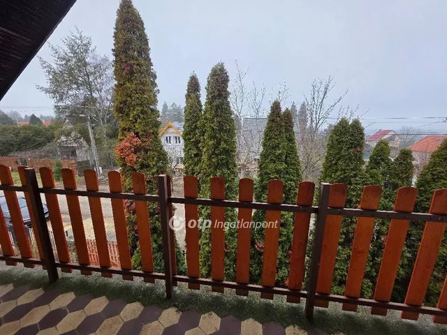 Eladó ház Velence 164 nm