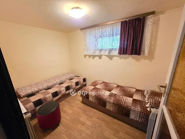 Eladó ház Velence 164 nm