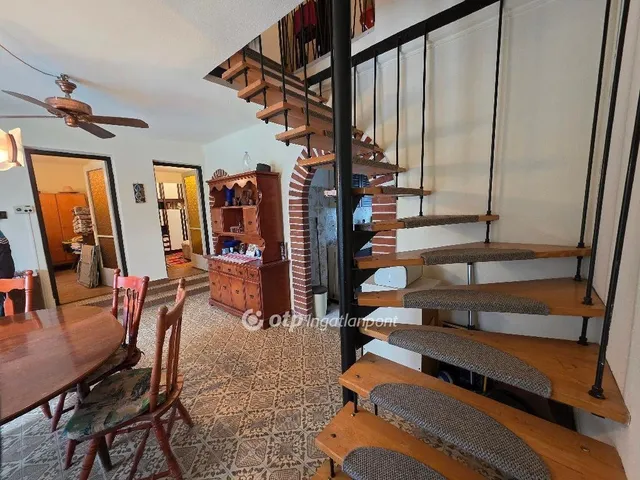 Eladó ház Velence 164 nm