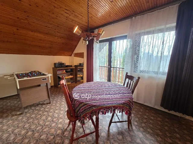 Eladó ház Velence 164 nm