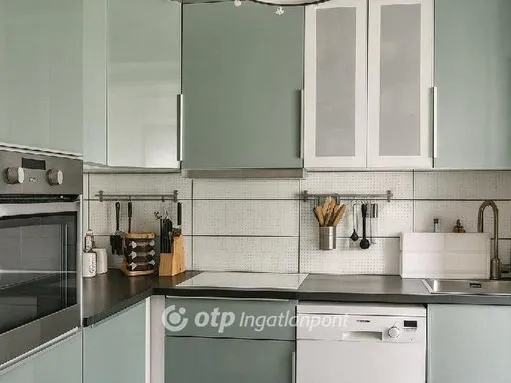 Eladó ház Érd 199 nm