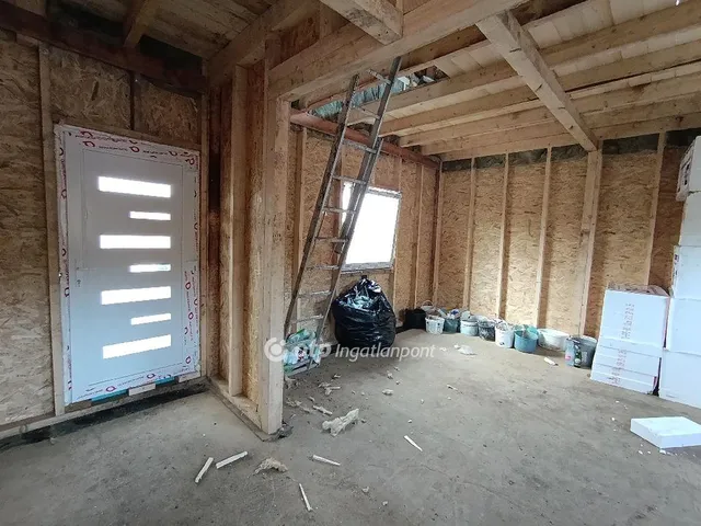 Eladó ház Sóskút 60 nm