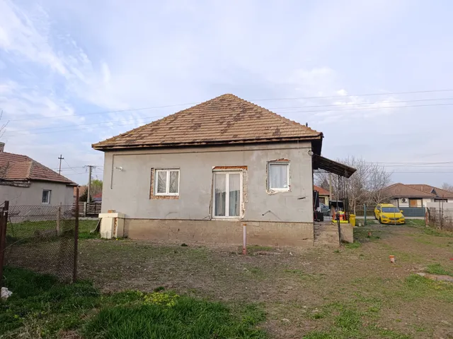 Eladó ház Ercsi 72 nm