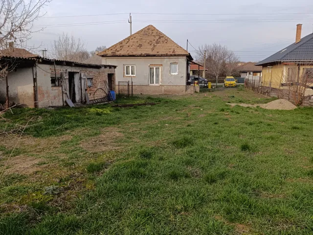 Eladó ház Ercsi 72 nm