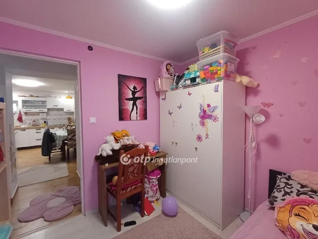 Eladó ház Pusztaszabolcs 80 nm