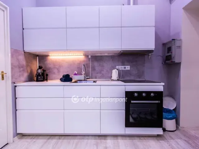 Eladó lakás Budapest VI. kerület 88 nm