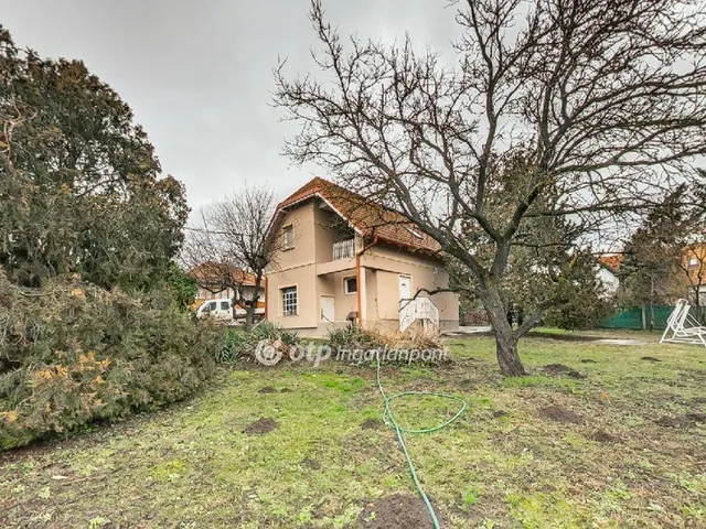 Eladó ház Zsámbék 72 nm