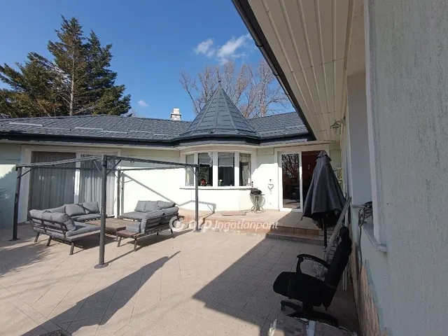 Eladó ház Szigetmonostor 345 nm