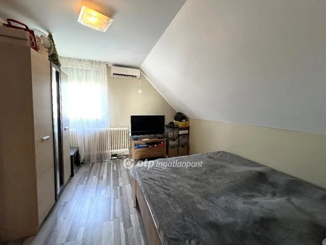 Eladó ház Ráckeresztúr 150 nm