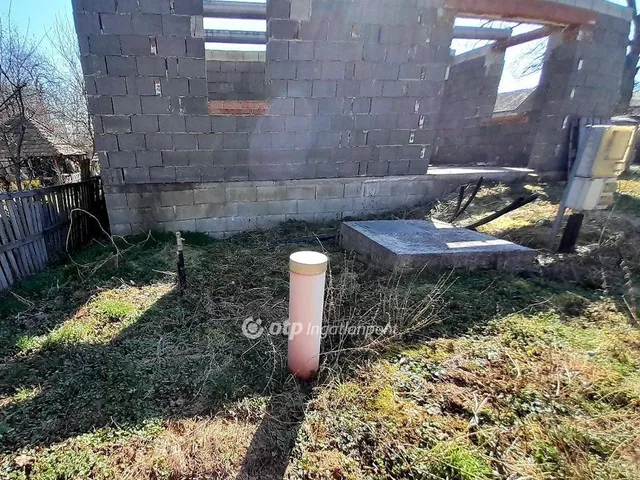 Eladó ház Tardos 270 nm