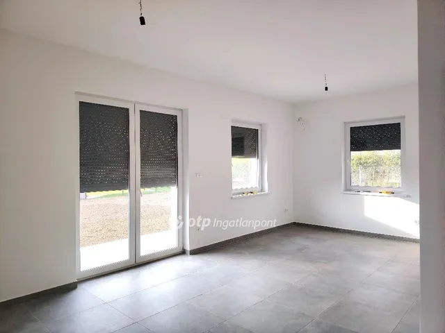 Eladó ház Kápolnásnyék 100 nm