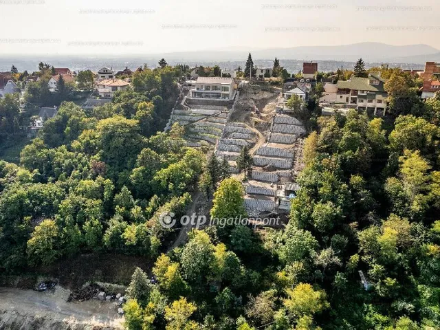 Eladó telek Szentendre 1448 nm