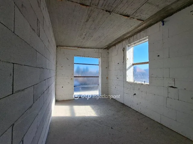 Eladó ház Diósd 219 nm