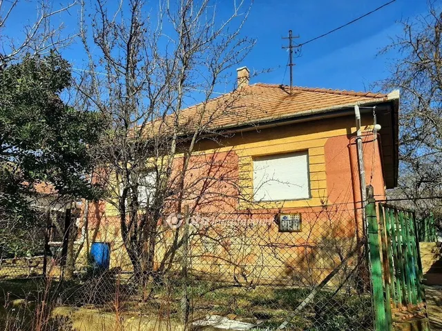 Eladó ház Budapest XVII. kerület, Rákoskert 85 nm