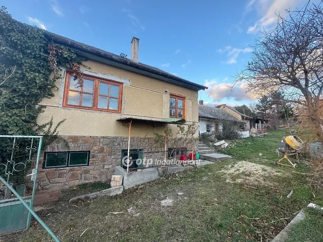 Eladó ház Sukoró 96 nm