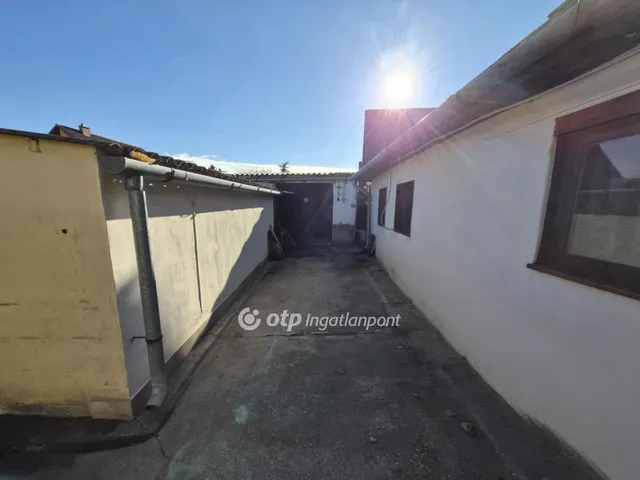 Eladó ház Ercsi 94 nm