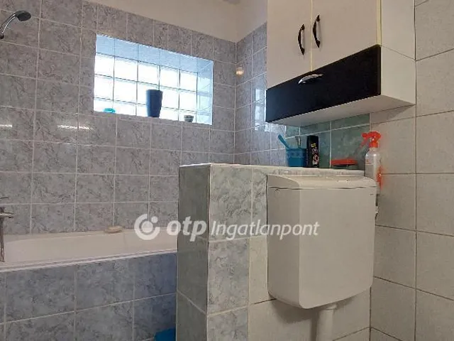 Eladó ház Baracska 212 nm