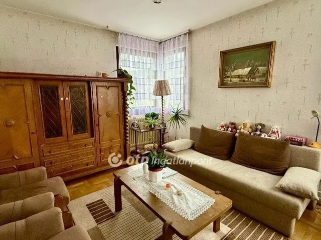 Eladó lakás Budapest XI. kerület, Sasad-Sashegy XI. ker. 71 nm