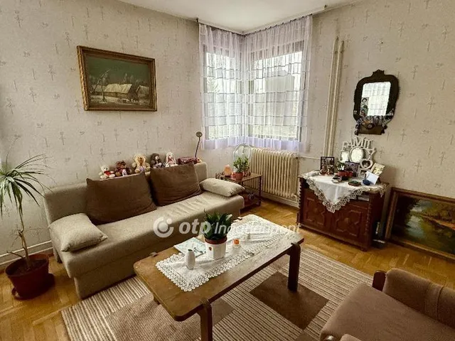 Eladó lakás Budapest XI. kerület, Sasad-Sashegy XI. ker. 71 nm