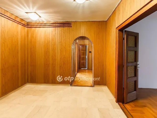 Eladó lakás Budapest XI. kerület, Albertfalva 109 nm