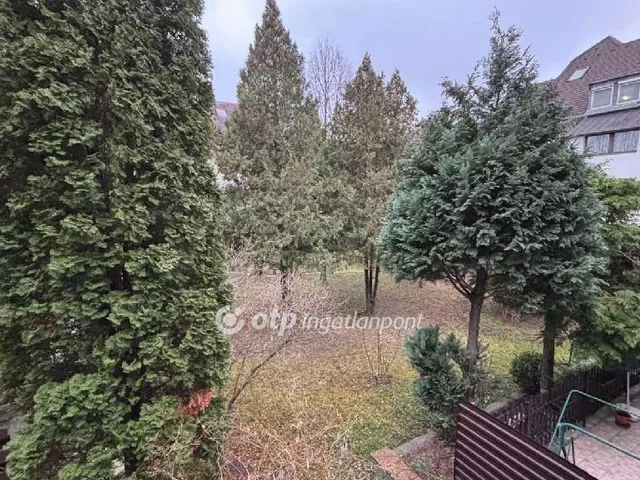 Eladó lakás Budapest XI. kerület, Albertfalva 109 nm