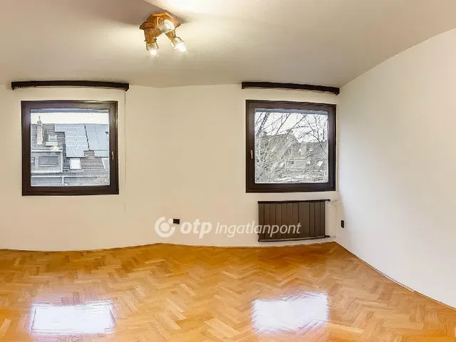 Eladó lakás Budapest XI. kerület, Albertfalva 109 nm