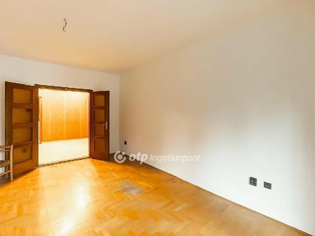 Eladó lakás Budapest XI. kerület, Albertfalva 109 nm
