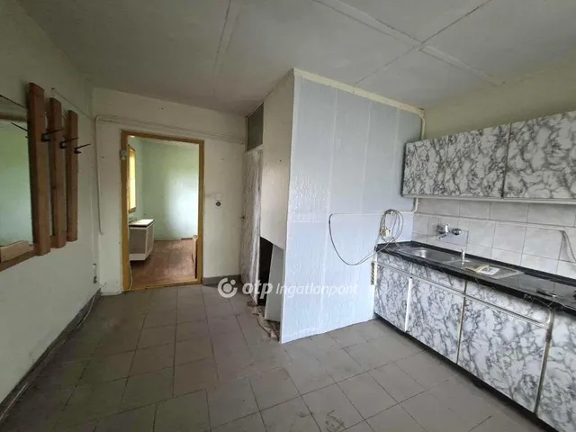 Eladó telek Ráckeresztúr 989 nm