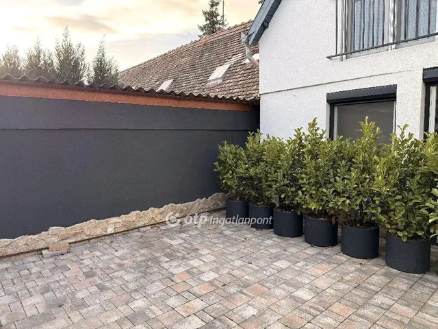 Eladó lakás Budaörs 102 nm