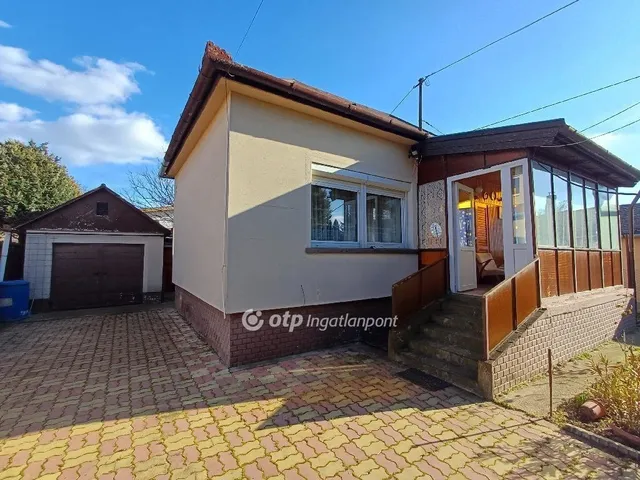 Eladó ház Százhalombatta, Dunafüred 94 nm