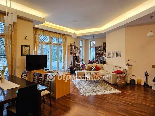 Eladó ház Budapest XI. kerület, Kelenföld 417 nm