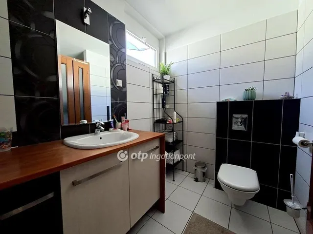 Eladó ház Biatorbágy 108 nm