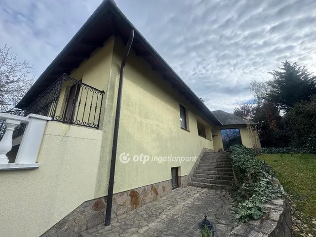 Eladó ház Érd 179 nm