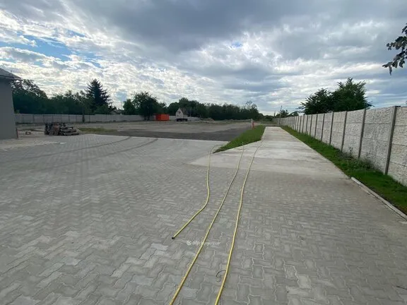 Eladó kereskedelmi és ipari ingatlan Budapest XXI. kerület 105 nm