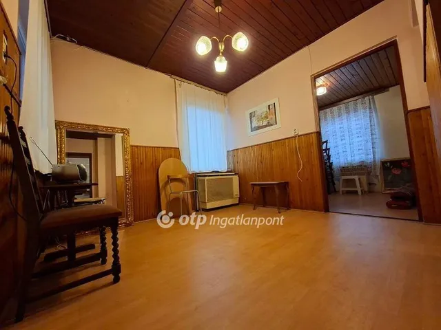 Eladó ház Diósd 38 nm