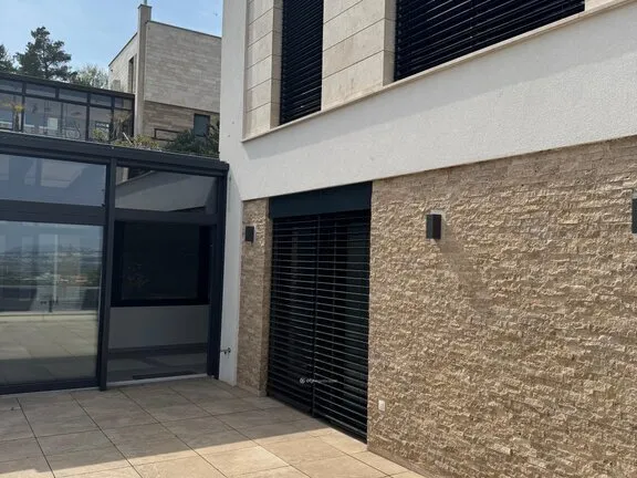 Kiadó ház Budaörs 265 nm