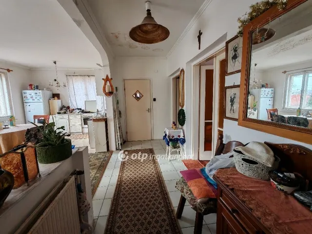 Eladó ház Zsámbék 150 nm