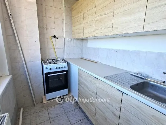 Kiadó lakás Százhalombatta, Déli lakótelep 57 nm