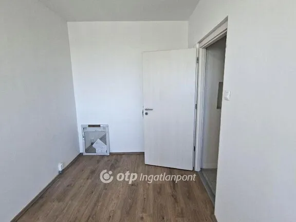 Kiadó lakás Százhalombatta, Déli lakótelep 57 nm