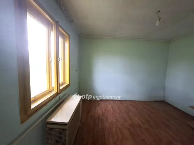 Eladó ház Ráckeresztúr 30 nm