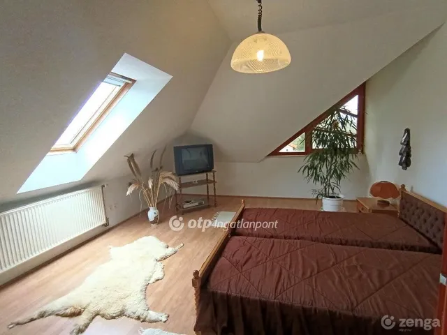 Eladó ház Érd, Érdliget 310 nm