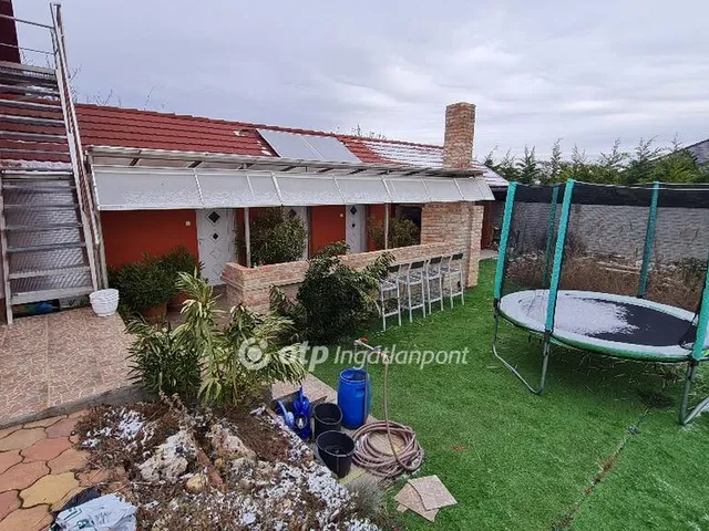 Eladó ház Rácalmás 199 nm