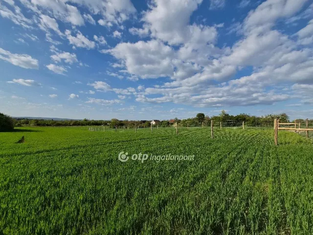 Eladó telek Érd 3535 nm