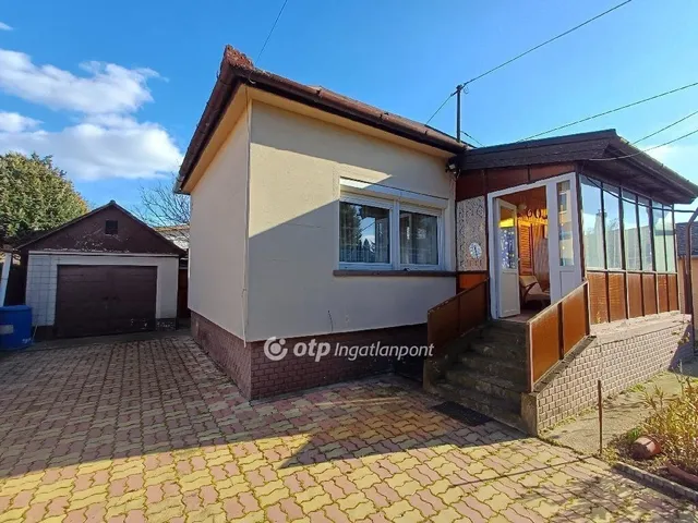 Eladó ház Százhalombatta 110 nm
